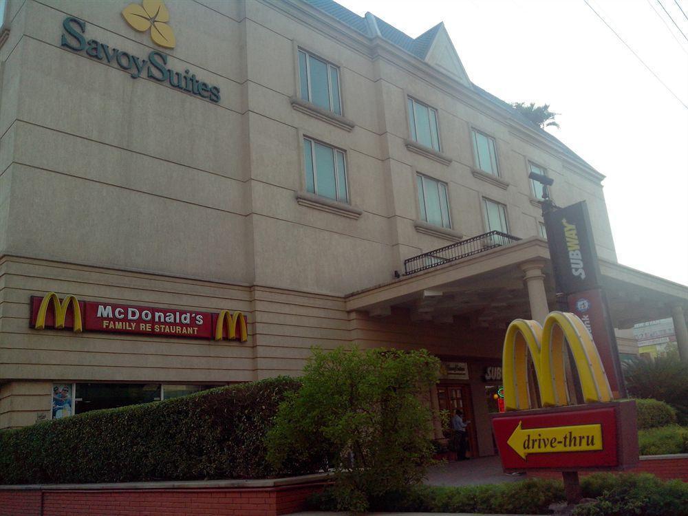 ซาวอย สวีทส์ นอยดา เดลี เอ็นซีอาร์ Hotel โนอิดา ภายนอก รูปภาพ