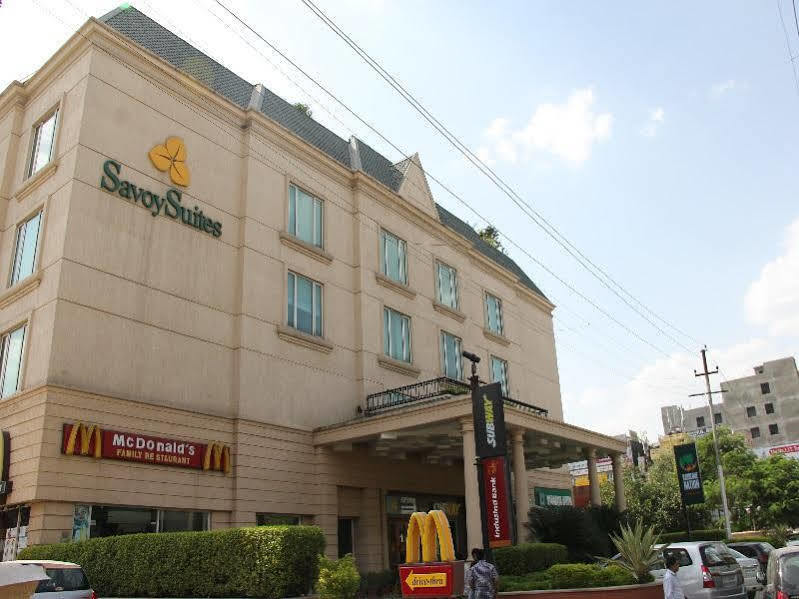 ซาวอย สวีทส์ นอยดา เดลี เอ็นซีอาร์ Hotel โนอิดา ภายนอก รูปภาพ