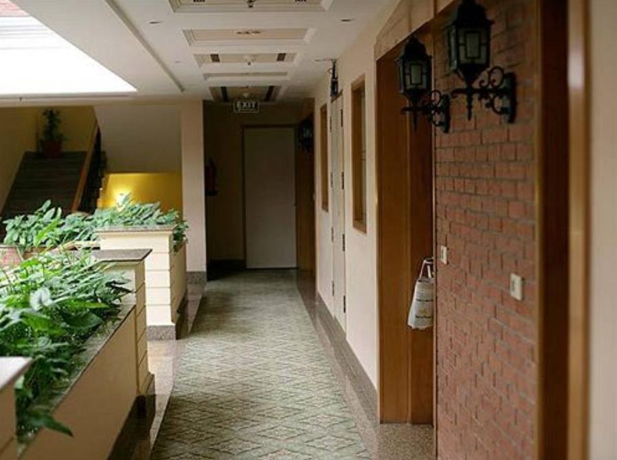 ซาวอย สวีทส์ นอยดา เดลี เอ็นซีอาร์ Hotel โนอิดา ภายนอก รูปภาพ
